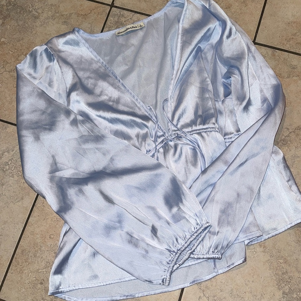 Abercrombie top